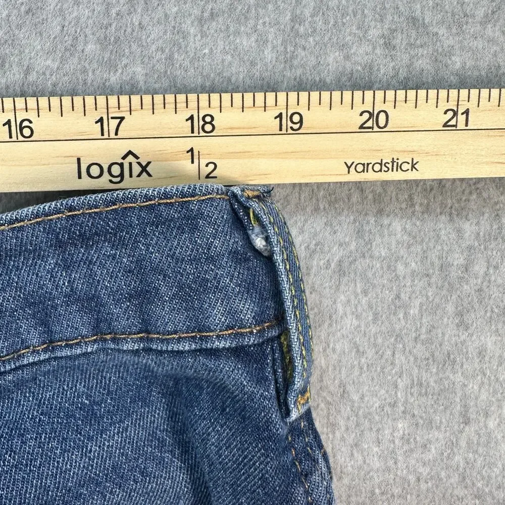Levi's Jeans Mens W38 L32 Blue Medium Wash High Rise Straight Leg Relaxed Fit